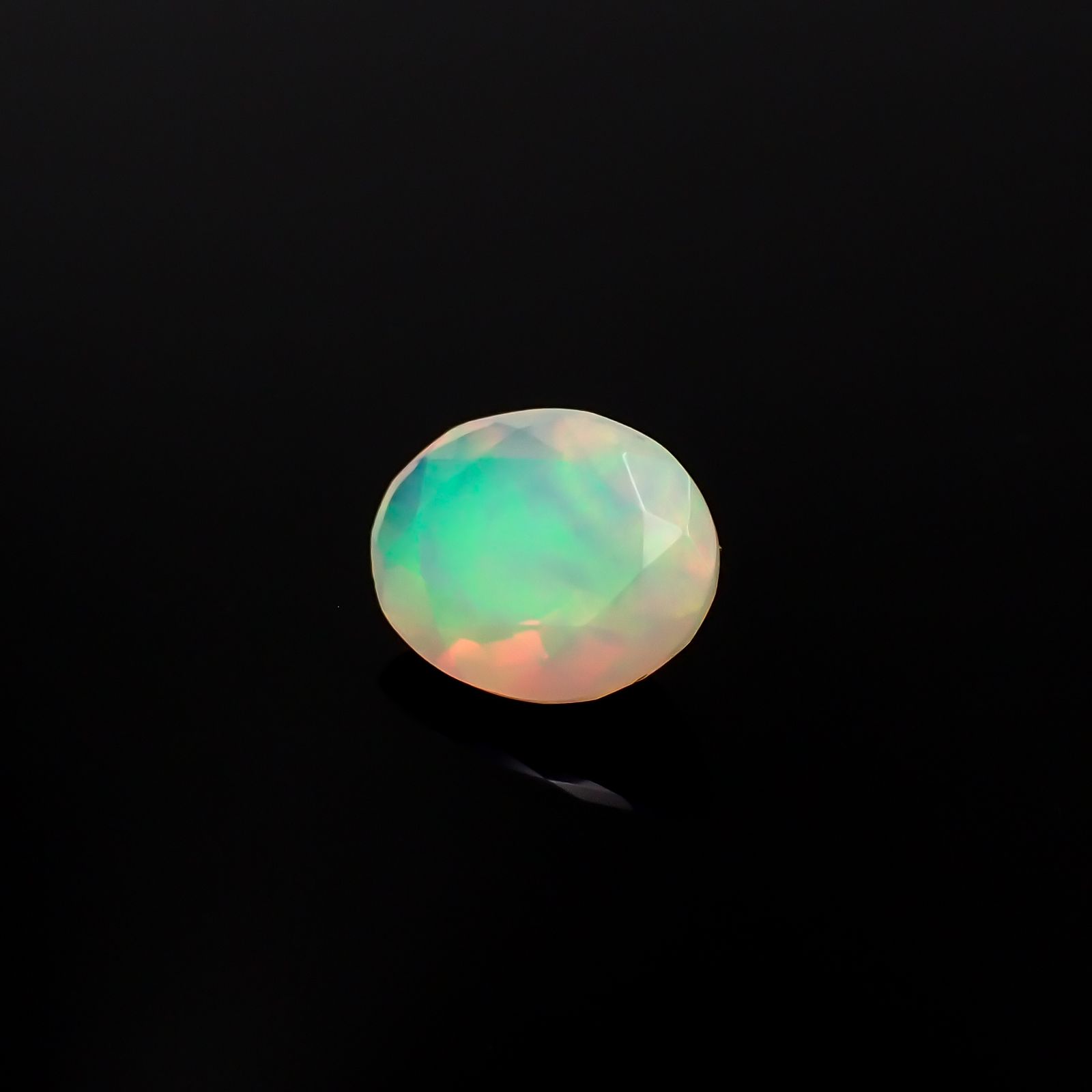 エチオピアオパール エチオピア産 1.30ct[230421410]10x7.9mm前後