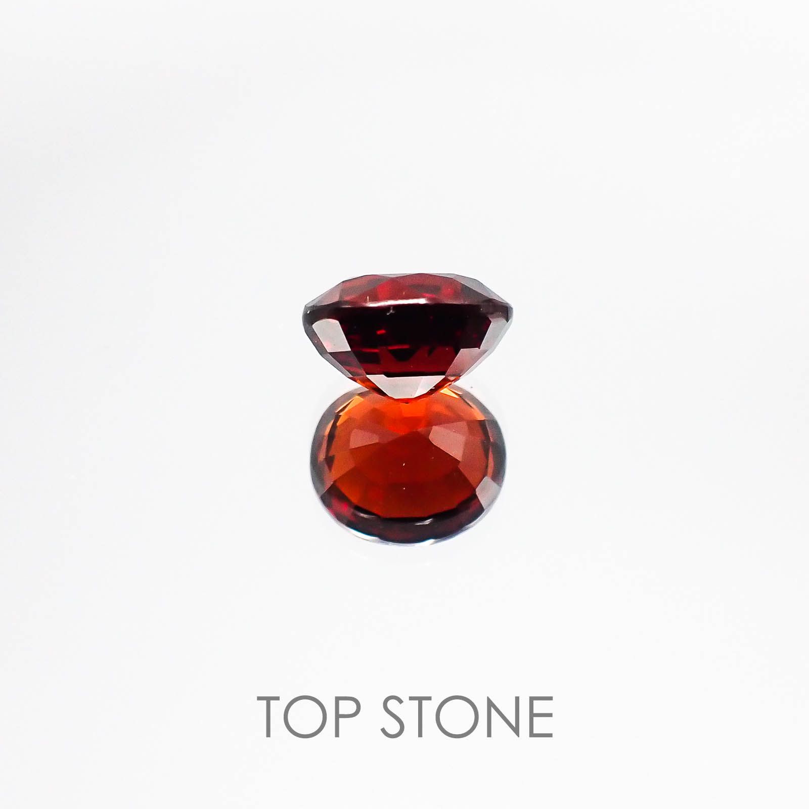 スペサルティンアルマンディンガーネット(宝石名スペサルティン アルマンディン・ガーネット) マダガスカル産 2.50ct 識別済[20073702]7.9×7mm前後