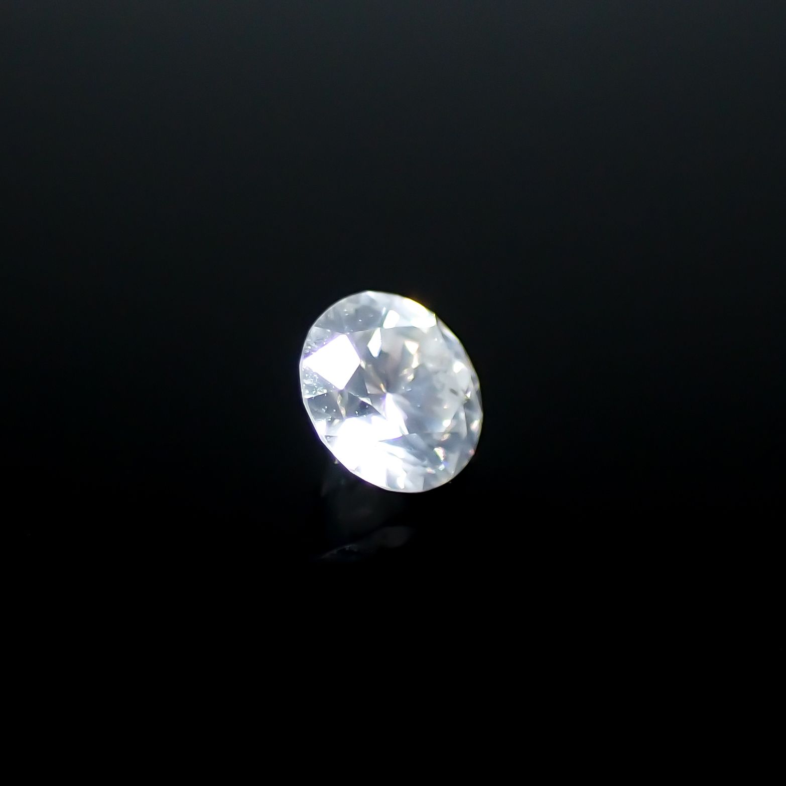 シルキーダイヤモンド 0.11ct[240326620]3x3mm前後 | TOP STONE(トップストーン)