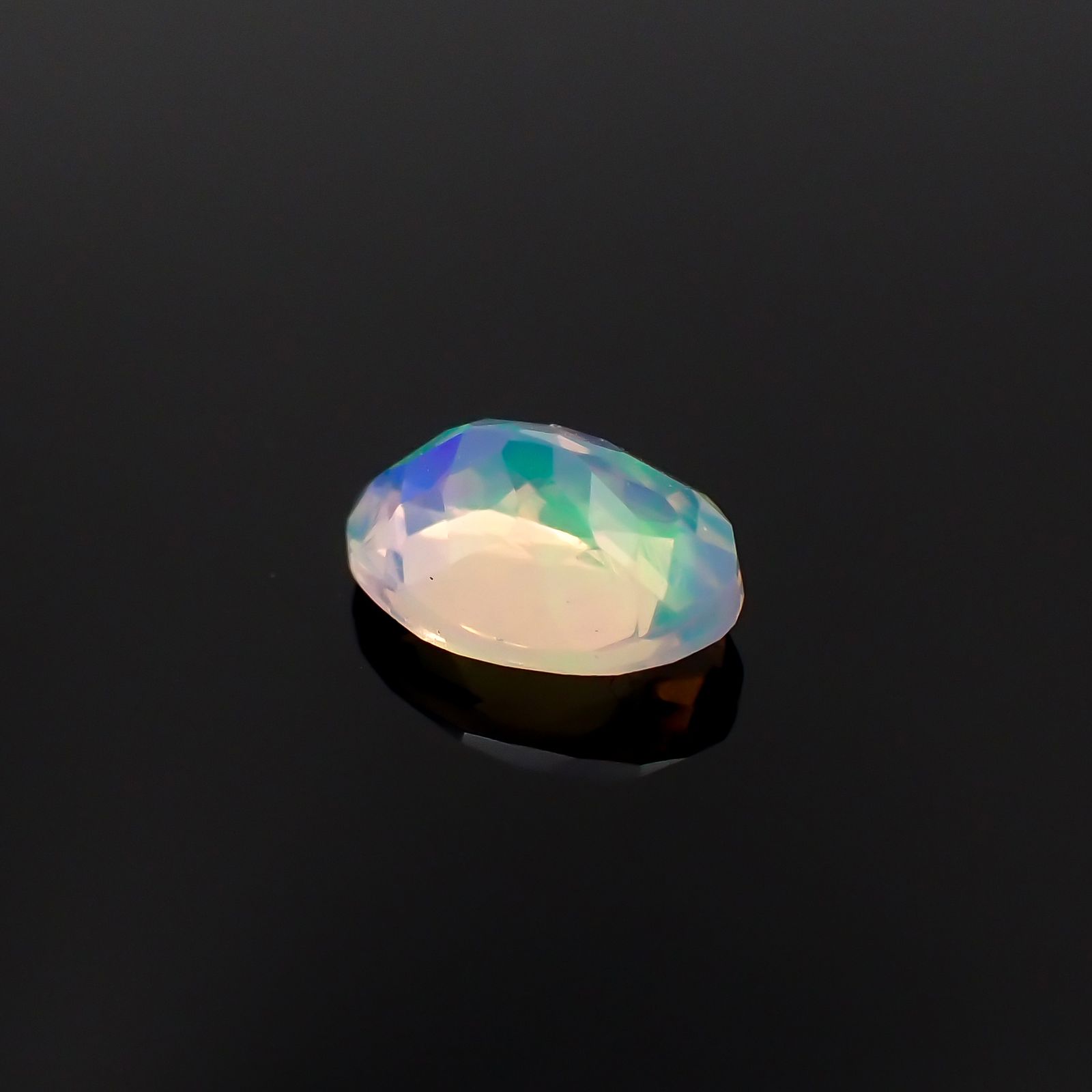 エチオピアオパール エチオピア産 0.48ct[230522197]7.1x5mm前後