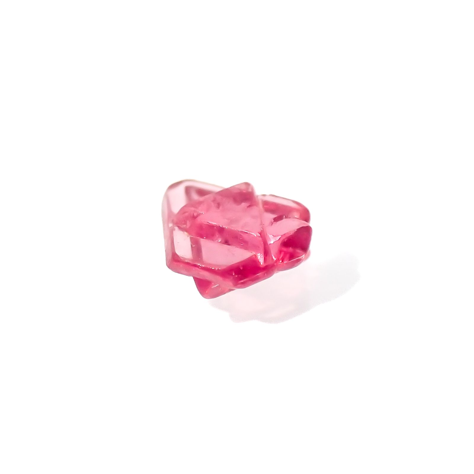ツインクリスタルスピネル(スピネル式双晶）原石 ビルマ産 0.11ct[231124061]3.3x3mm前後