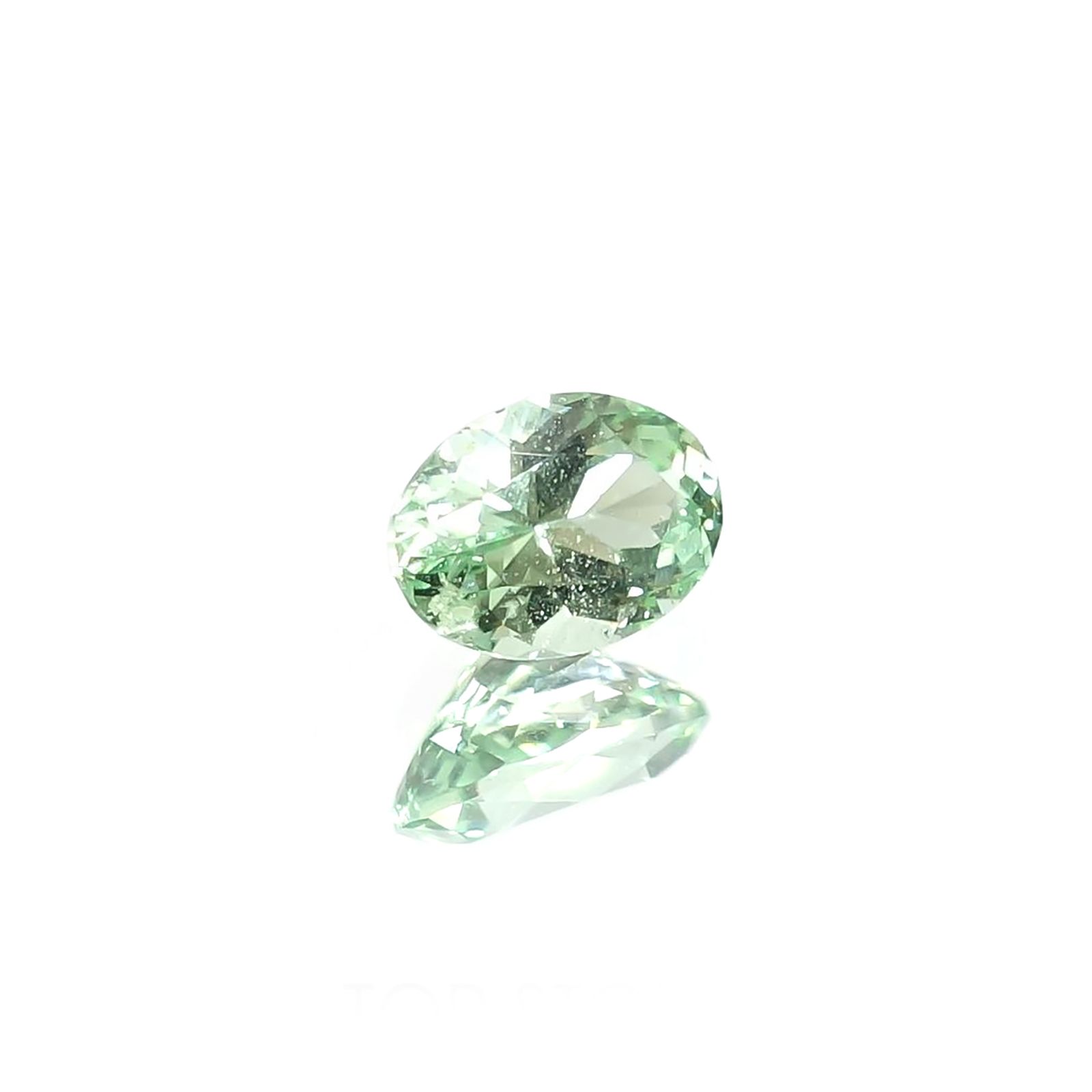 バナジウムコーネルピン(宝石名コーネルピン)タンザニア・タンガ州産 識別済 0.56ct / 5.8x4.2mm前後 [220115628]