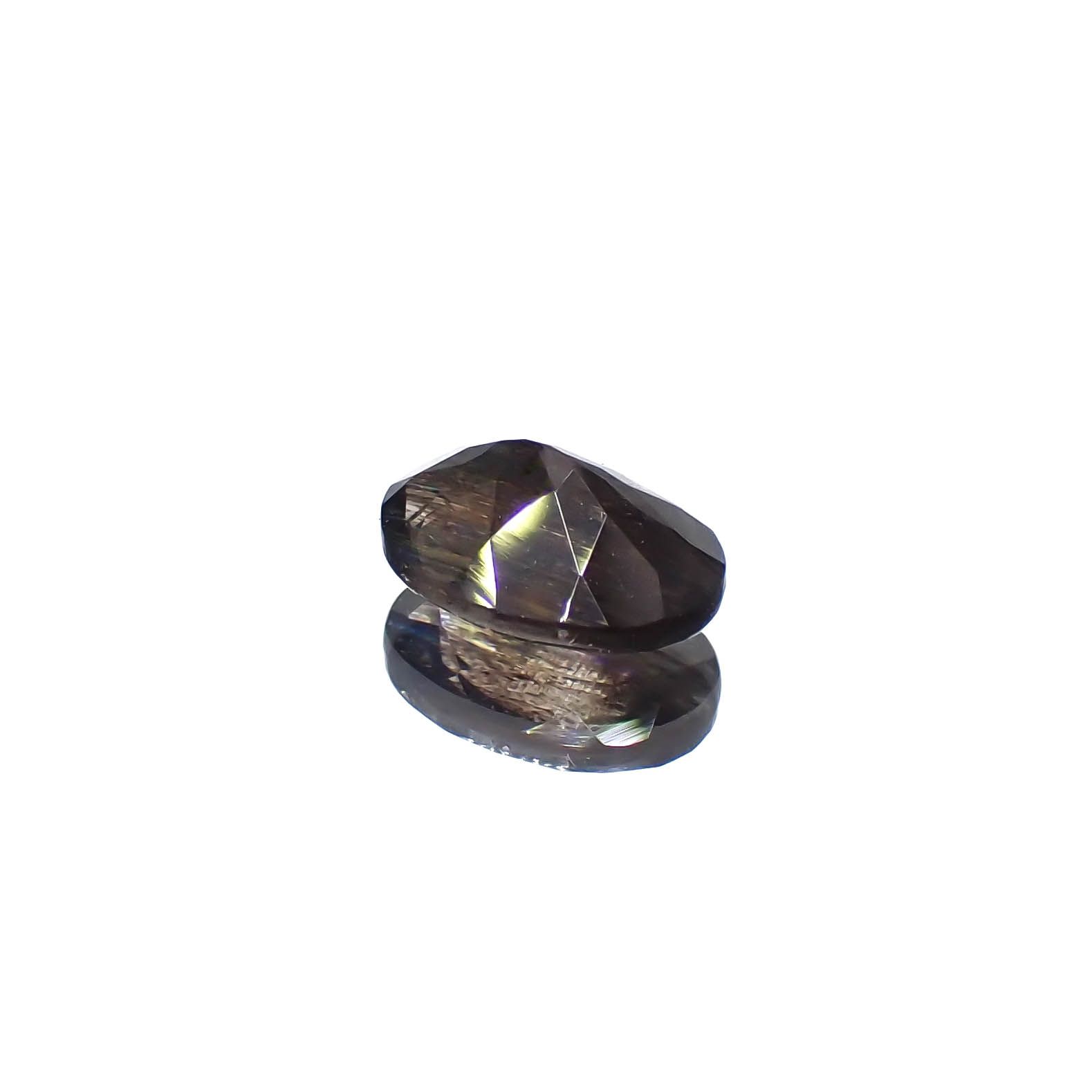 レインボースキャポライト ブラジル産 0.77ct[231225058]7.4x5.4mm前後