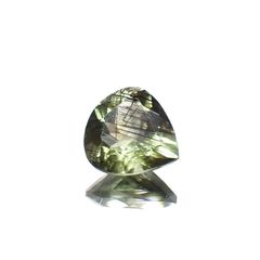 ルドウィジャイトインペリドット パキスタン産 1.90ct[221219515]8.5x8.2mm前後