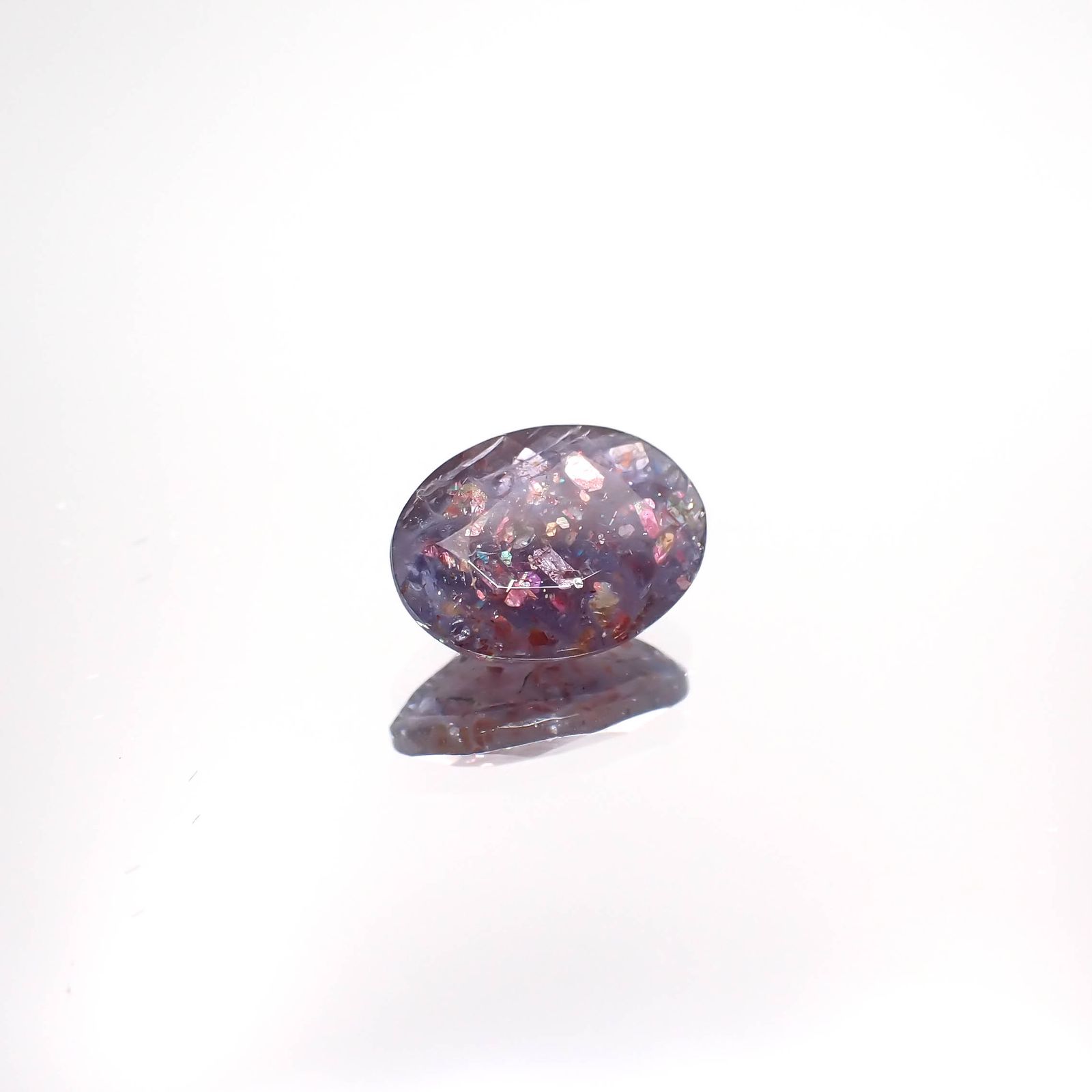 ブラッドショットアイオライト インド産 2.18ct[230522100]10.9x8mm前後