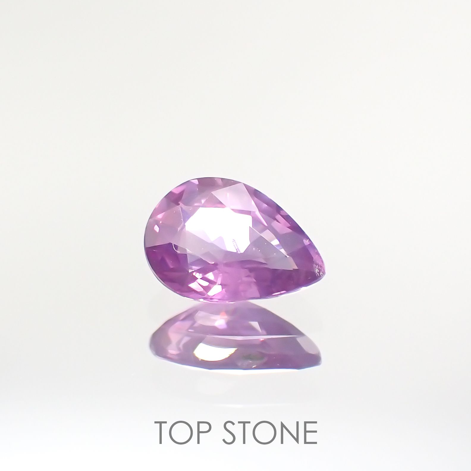 バイカラーサファイア(宝石名バイカラー・サファイア) マダガスカル/タンザニア産 0.69ct 識別済[210812487]6.8×4.7mm前後