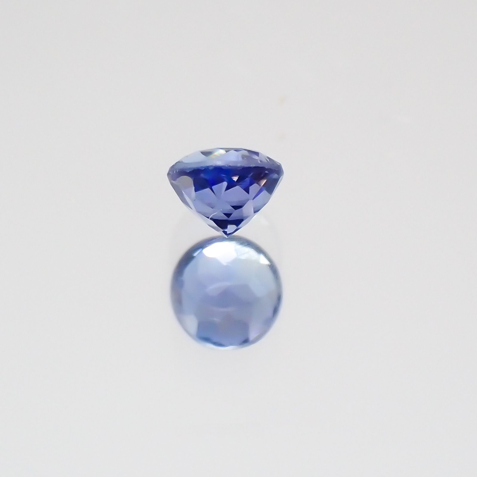 ベニトアイト(宝石名ベニトアイト) アメリカ・カリフォルニア産 0.079ct 識別済[21019047]2.4×2.4mm前後