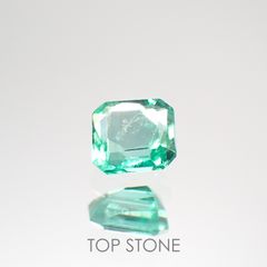 エメラルド(宝石名エメラルド) コロンビア産 0.15ct 識別済[201812832]3.2×3mm前後