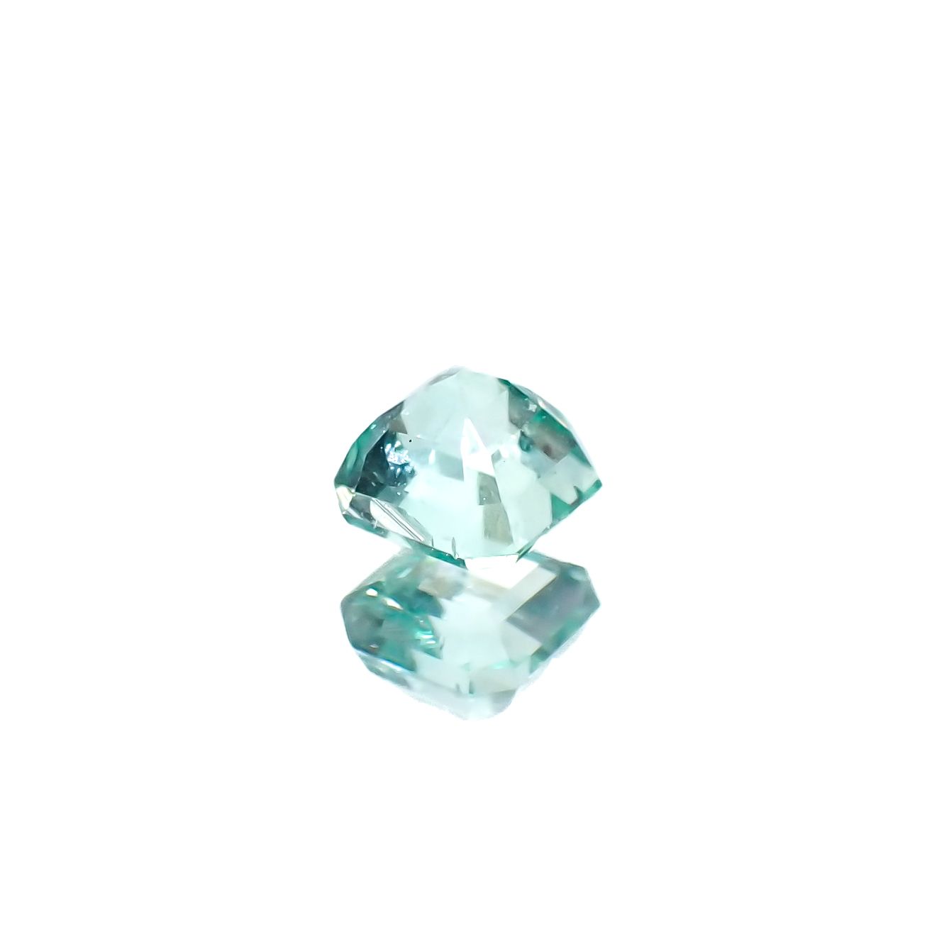 パステルカラーエメラルド コロンビア産 0.22ct[240225951]3.4x3.4mm前後