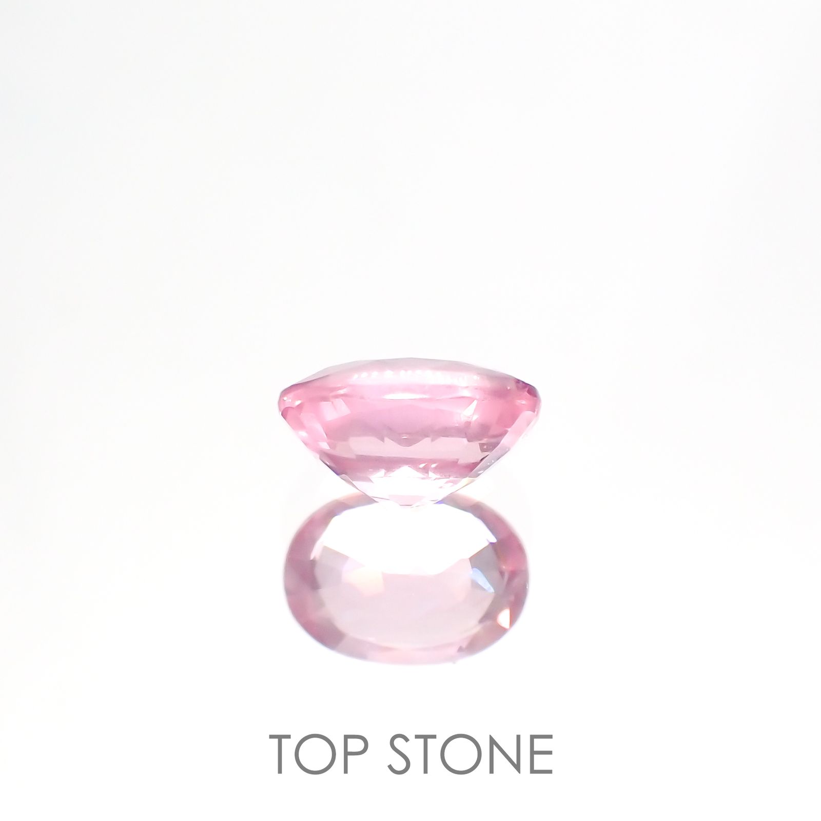 シルキーピンクスピネル(宝石名ピンク・スピネル) タンザニア産 0.87ct 識別済[210912898]6.7×4.7mm前後