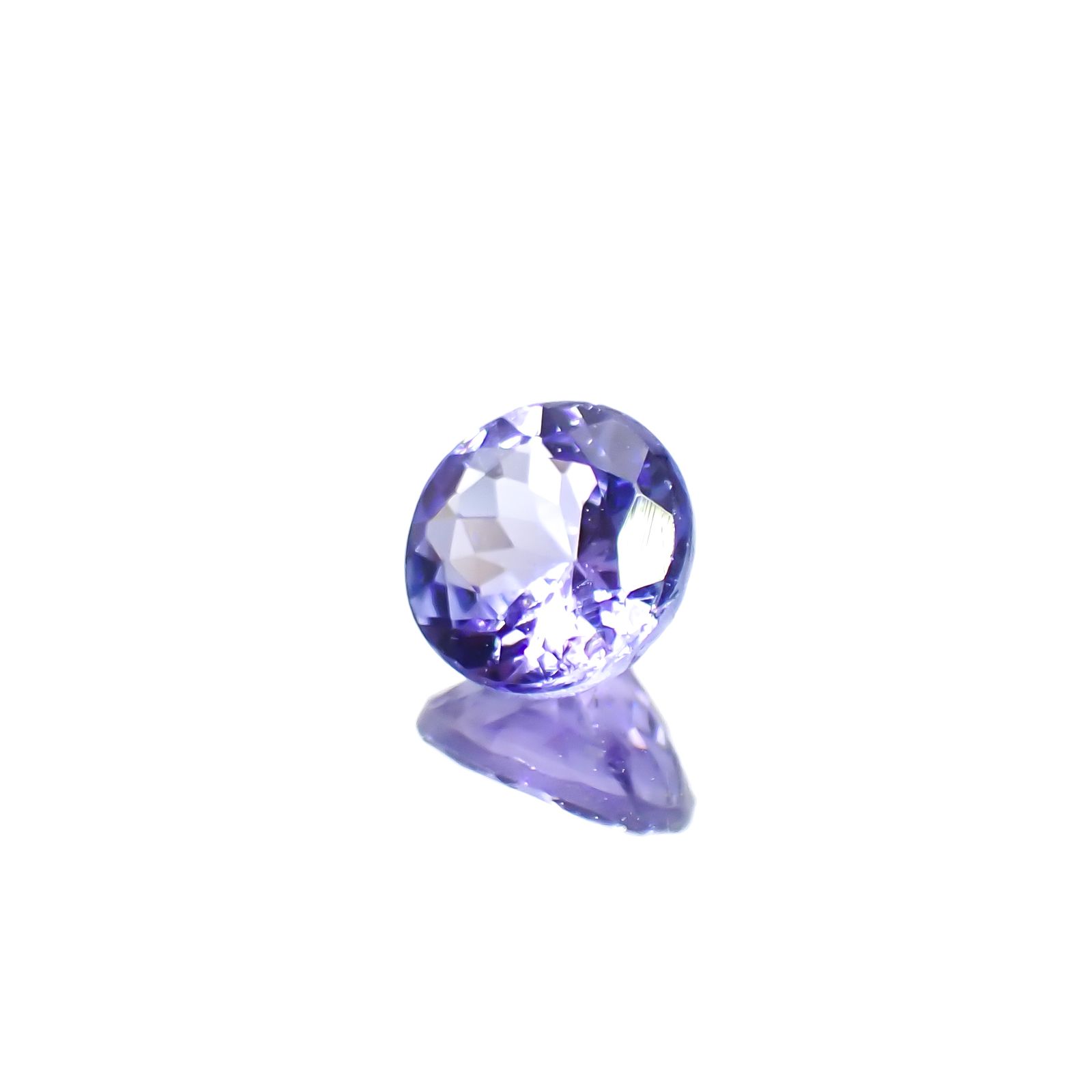 タンザナイト(宝石名タンザナイト)タンザニア産 0.65ct 識別済[240628328]5.6x5.6mm前後