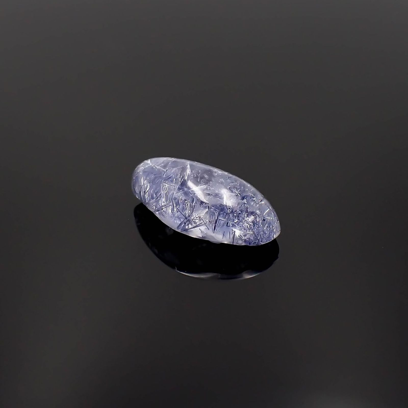 デュモルチェライトインクォーツ ブラジル産 6.32ct / 17.7x8.4mm前後 [230320891]