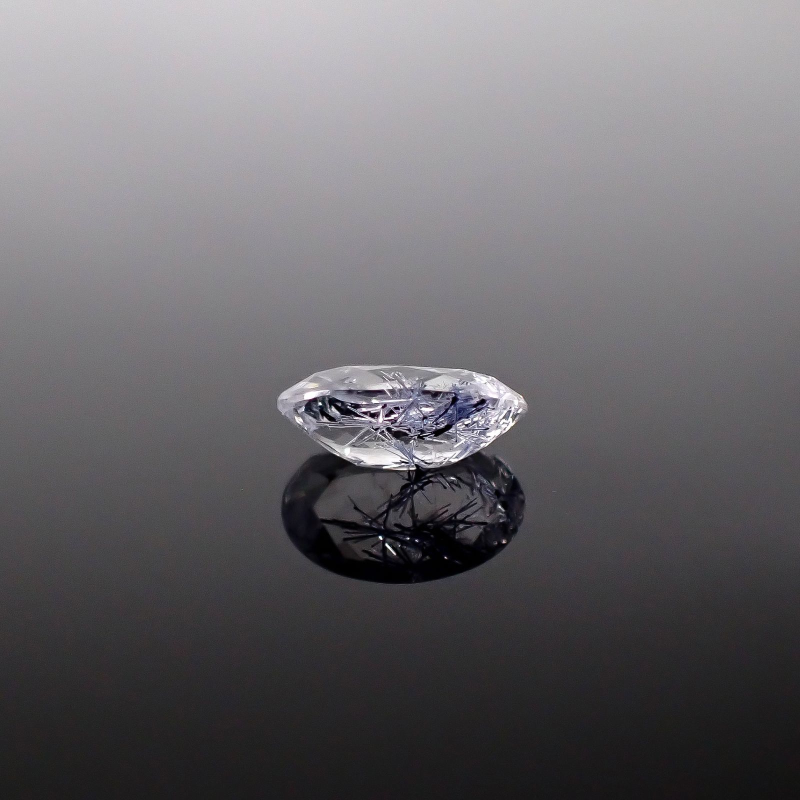 デュモルチェライトインクォーツ ブラジル産 1.18ct / 8.9x6.3mm前後 [260331844]