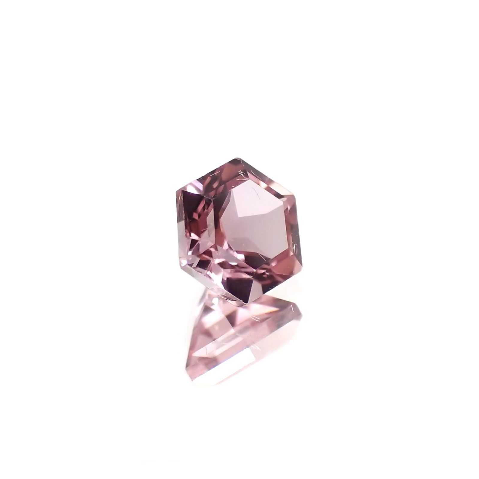 ◇ヘキサゴンカット◇ピンクトルマリン(宝石名トルマリン) ブラジル/アフリカ産 識別済 0.32ct / 3.9x3.9mm前後 [21029155]