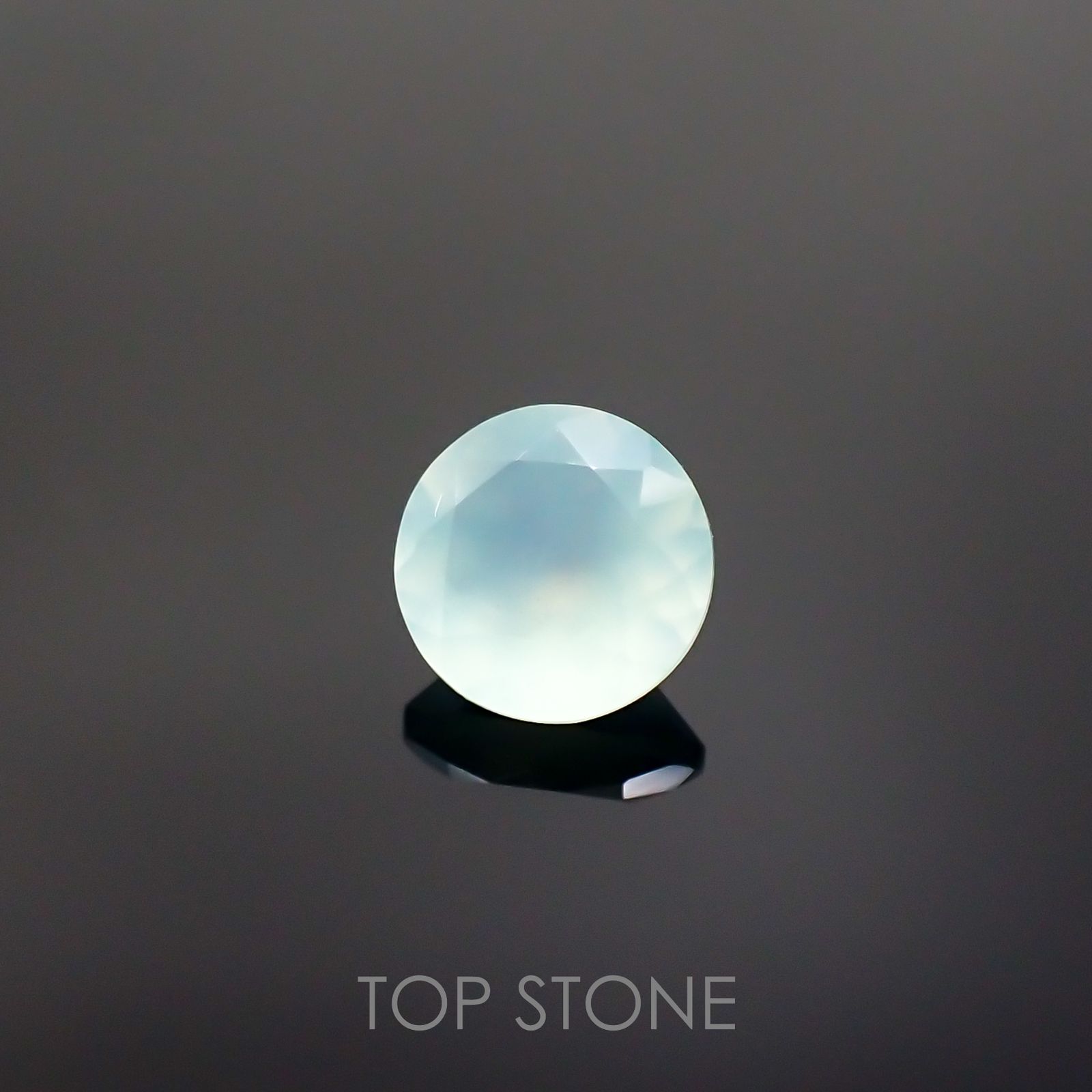 アクアプレーズ(宝石名ブルー グリーン・カルセドニー) 南アフリカ産 0.81ct 識別済[210812352]6.2×6.2mm前後