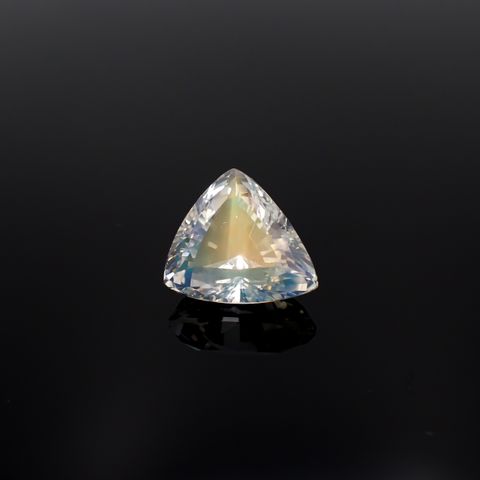 レインボームーンストーン マダガスカル産 5.12ct[230522281]11.1x12.3mm前後