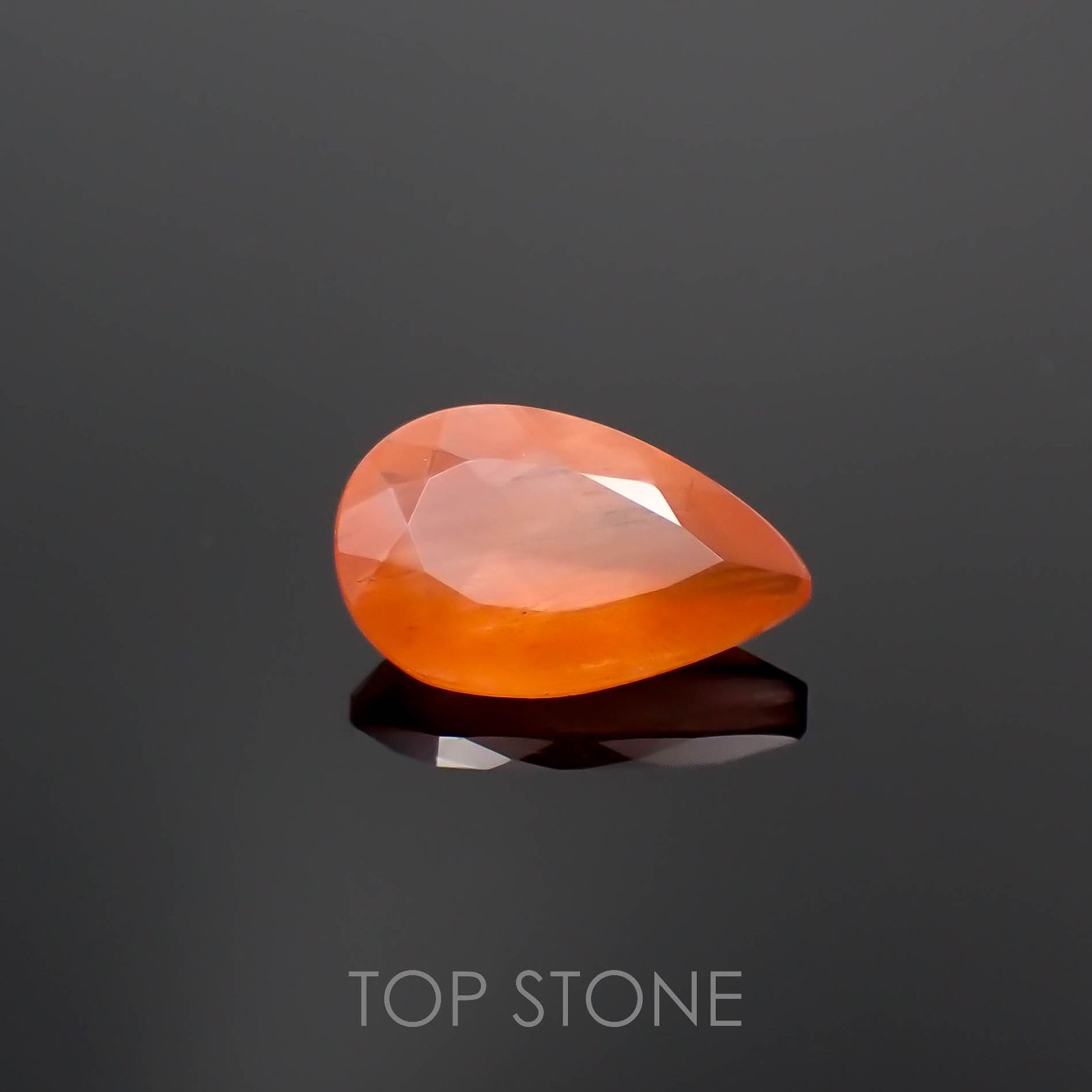 サンストーンスキャポライト(宝石名シーン・スキャポライト)タンザニア産 2.09ct 識別済[221219279]11.8x7.6mm前後