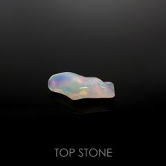 ◇バロック型◇エチオピアオパール(宝石名オパール) エチオピア産 2.94ct 識別済[210611397]16.3×7.8mm前後