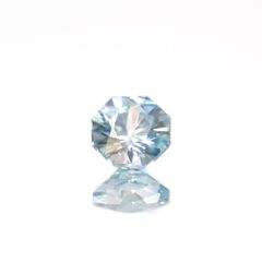 ◇オクタゴンカット◇アイスブルージルコン(宝石名ジルコン)カンボジア産 0.66ct 識別済[230320858]4.9x4.8mm前後