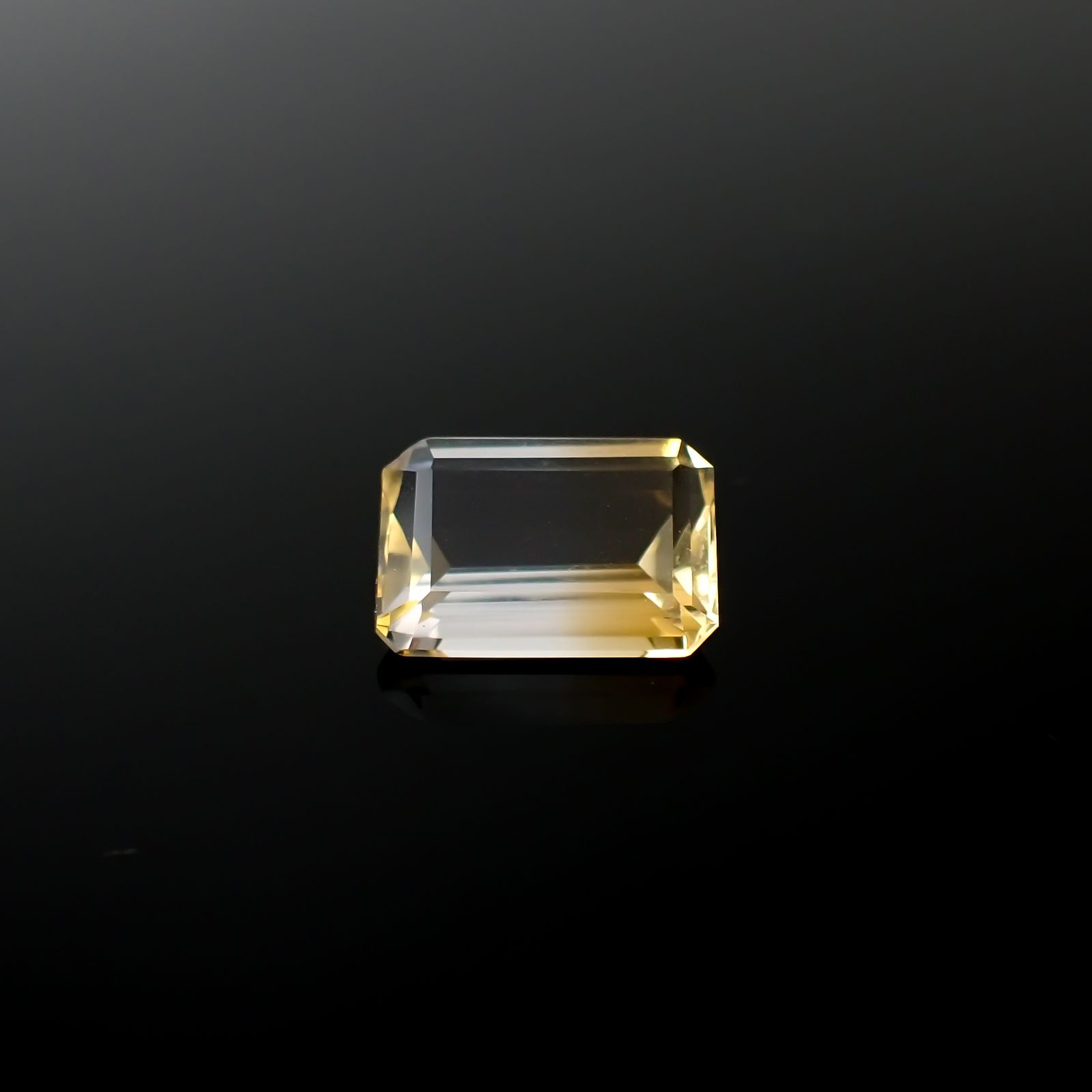 バイカラーシトリン ブラジル・ミナスジェライス州産 3.72ct[240326450]11.9x8mm前後