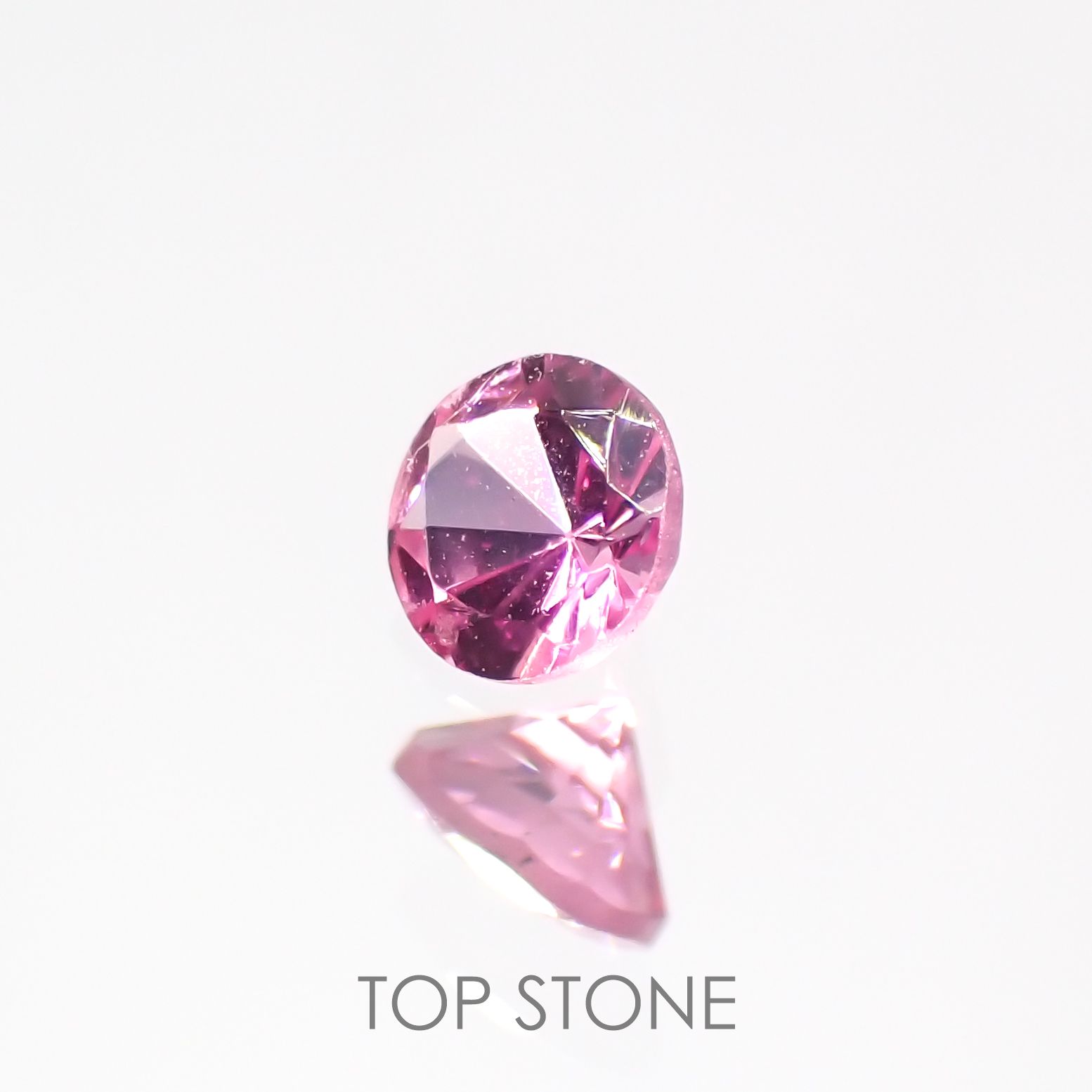 ホットピンクスピネル(宝石名ピンク・スピネル) タンザニア産 0.13ct 識別済[210912584]3×3mm前後