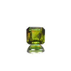 カラーチェンジスフェーン(宝石名スフェーン / カラーチェンジ・タイプ)パキスタン産 0.66ct 識別済[240627955]4.7x4.5mm前後
