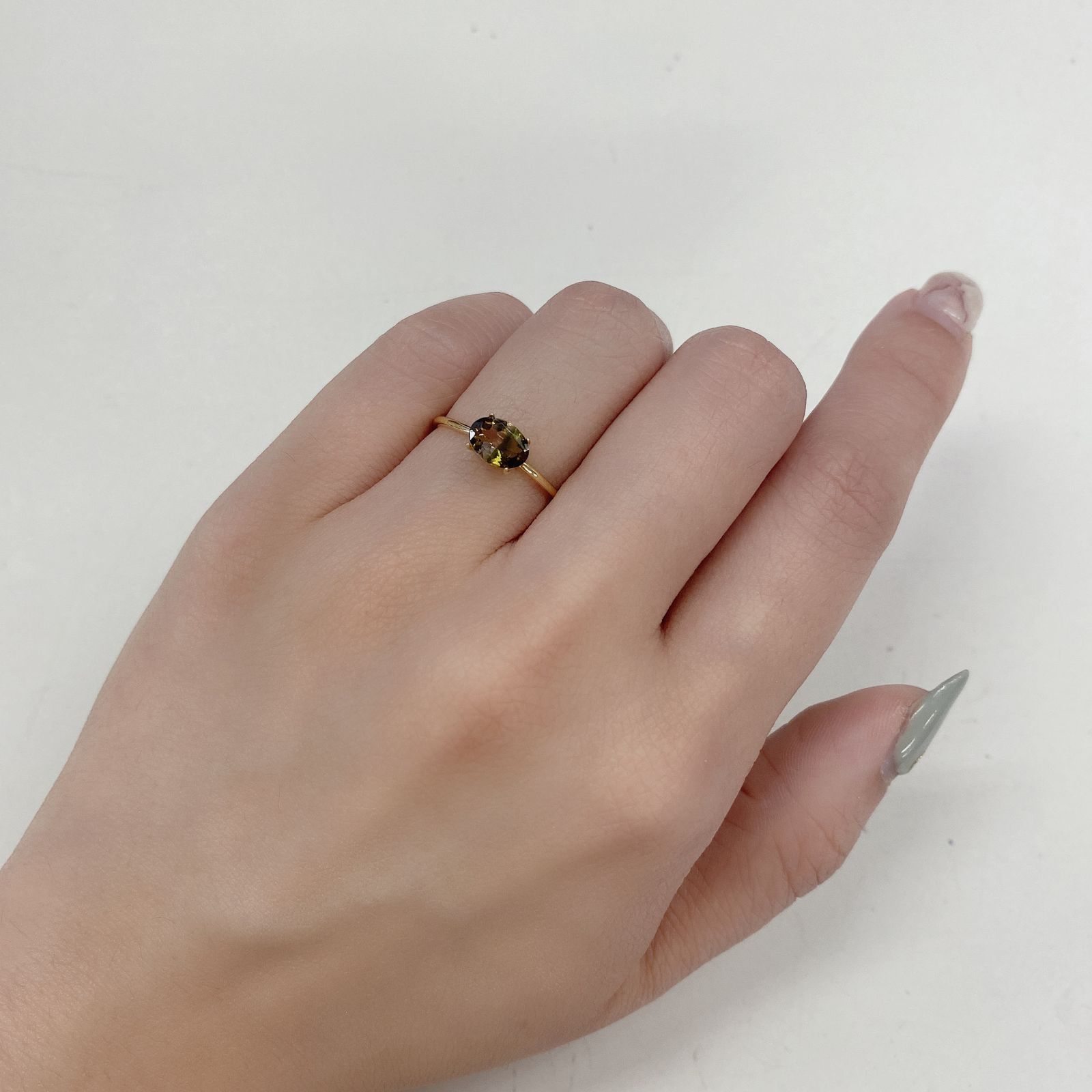 バイカラートルマリン ブラジル・アフリカ産 ルース 0.71ct[210410455]7.1×5.1mm前後