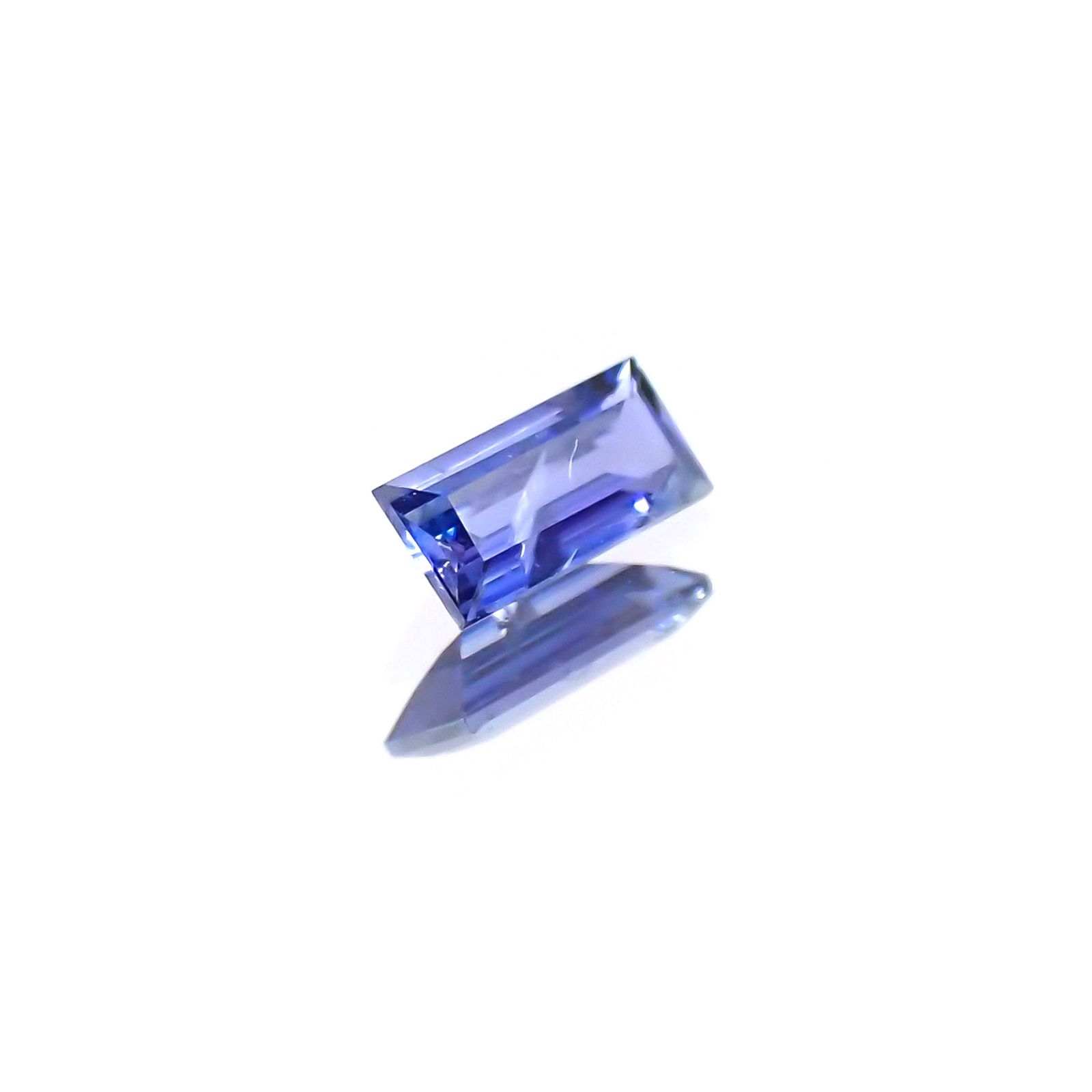 ベニトアイト(宝石名ベニトアイト) アメリカ・カリフォルニア産 0.099ct 識別済[20129265]3.9×1.9mm前後