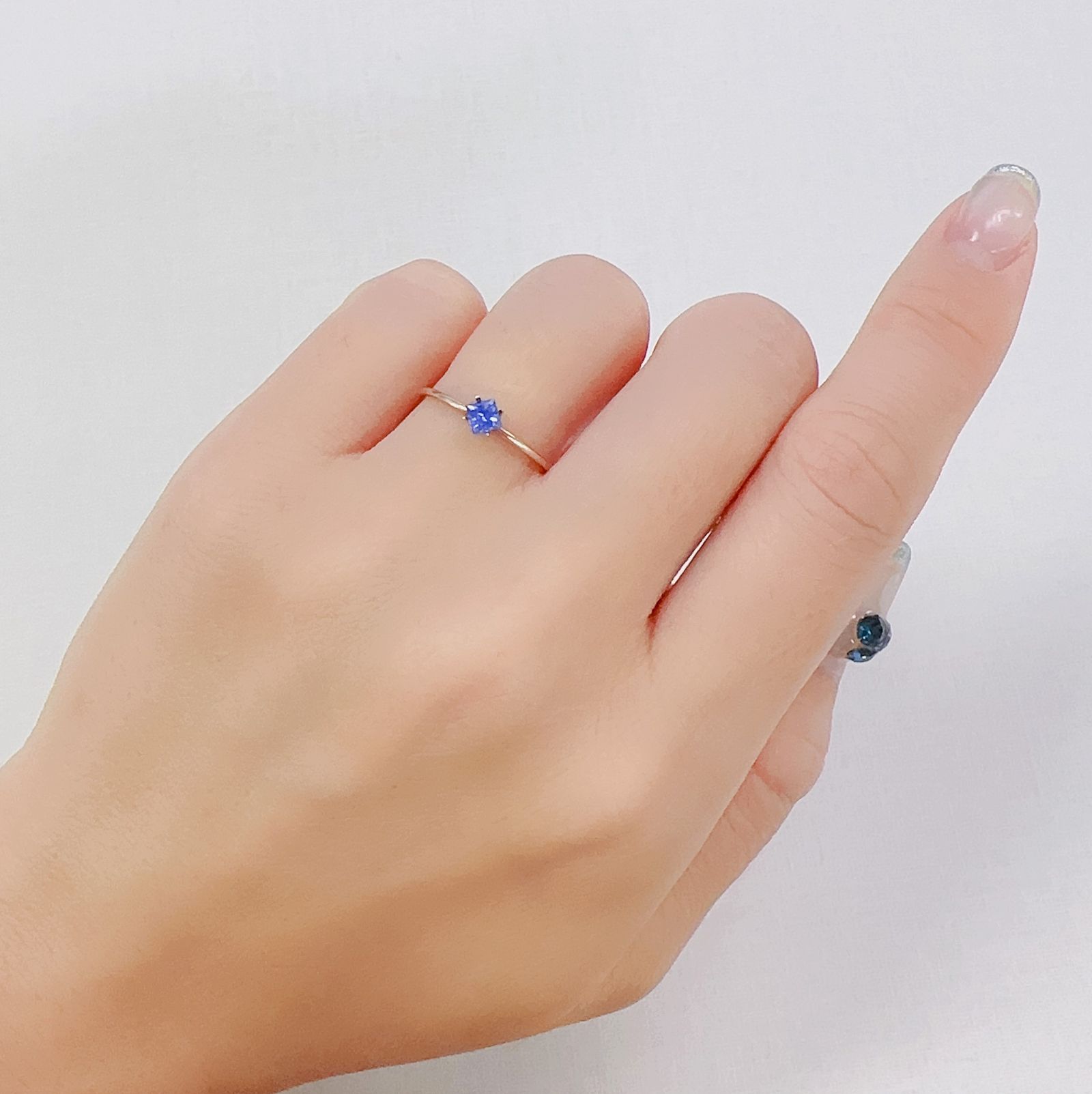 ◇プリンセスカット◇サファイア(宝石名サファイア)スリランカ産 0.21ct 識別済[230622453]3.2x3.2mm前後