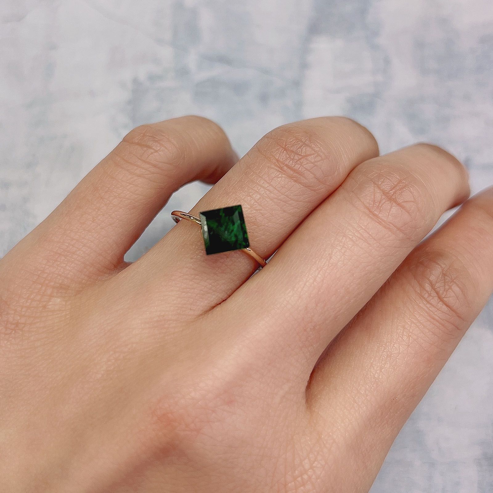 モーシッシ(宝石名マウシットシット) ビルマ産 2.11ct 識別済[20128750]6.7×6.7mm前後