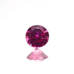 ルビー(宝石名ルビー)ベトナム/ビルマ産 0.11ct 識別済[220114777]2.8x2.8mm前後