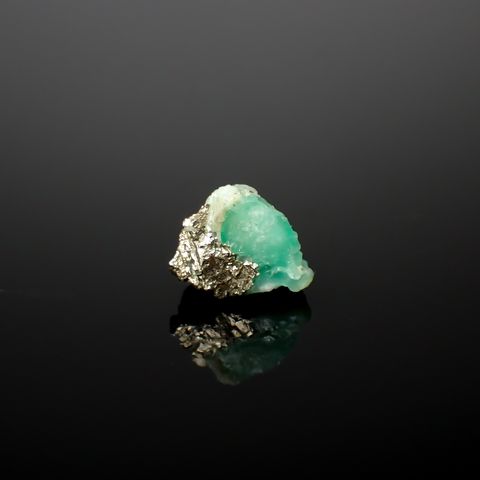 エメラルド 原石 コロンビア産 6.04ct[240427243]12.8x10.6mm前後