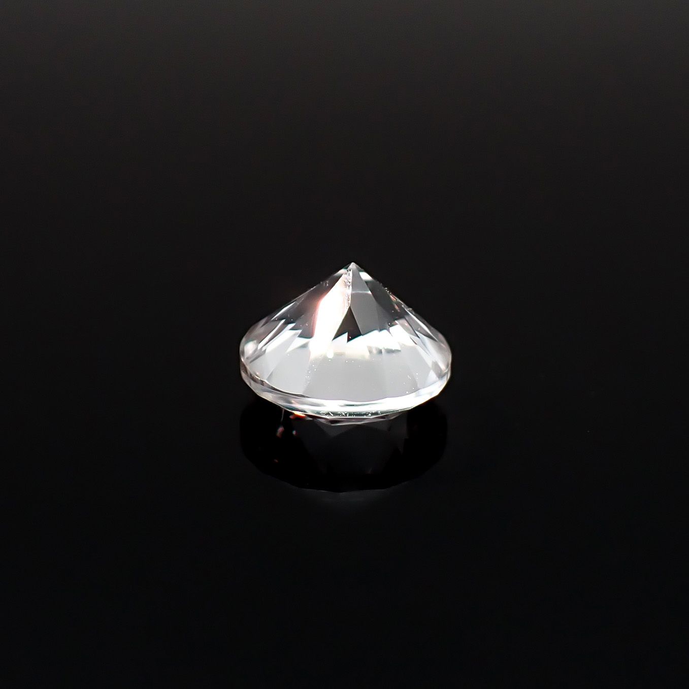 フェナカイト ロシア産 0.93ct / 6.2x6.2mm前後 [260632426]