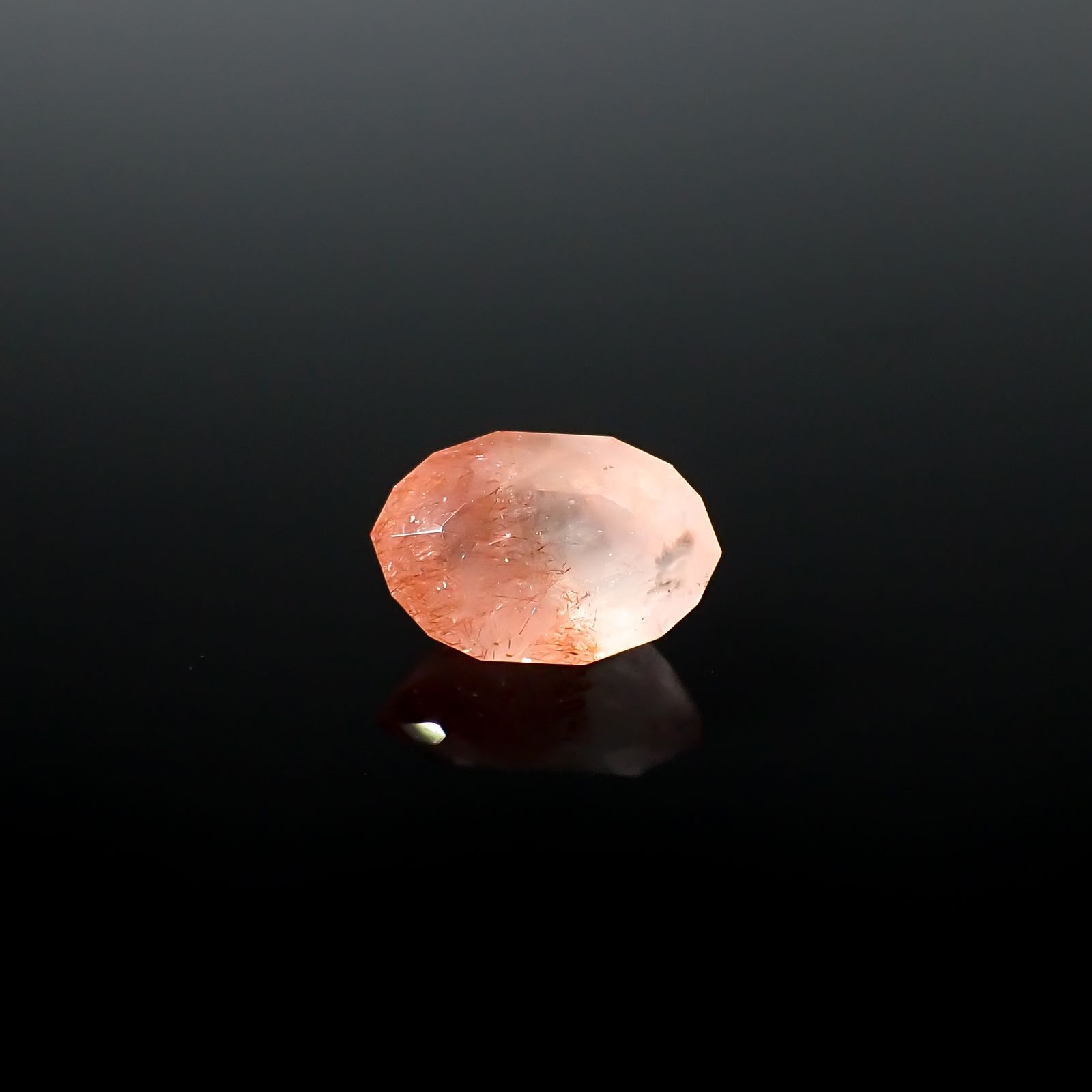 ◇カスタムカット◇ストロベリークォーツ カザフスタン産 1.67ct[240125495]9.3x6.2mm前後