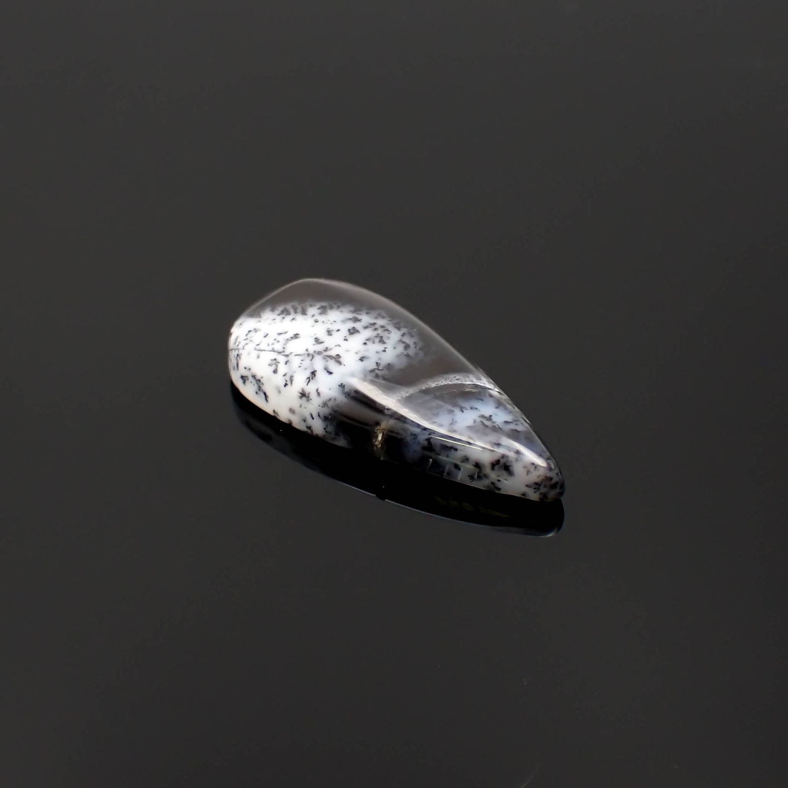 デンドリチックオパール ブラジル産 18.63ct[230722766]31.8x14mm前後