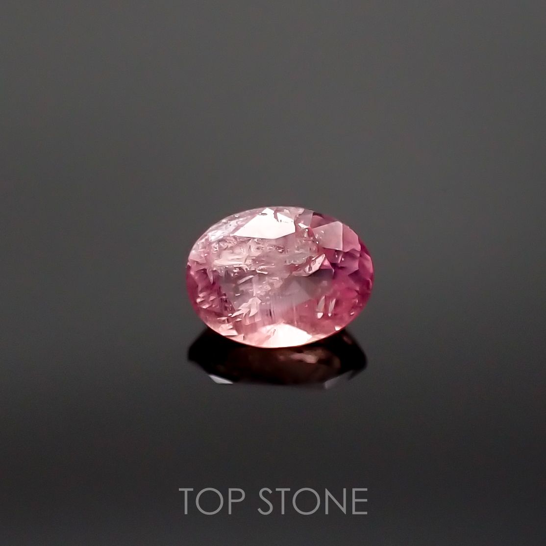 ペツォッタイト(ラズベリル)(宝石名ペツォッタイト) マダガスカル産 0.182ct ソ付(彩珠)[210711801]4×3mm前後