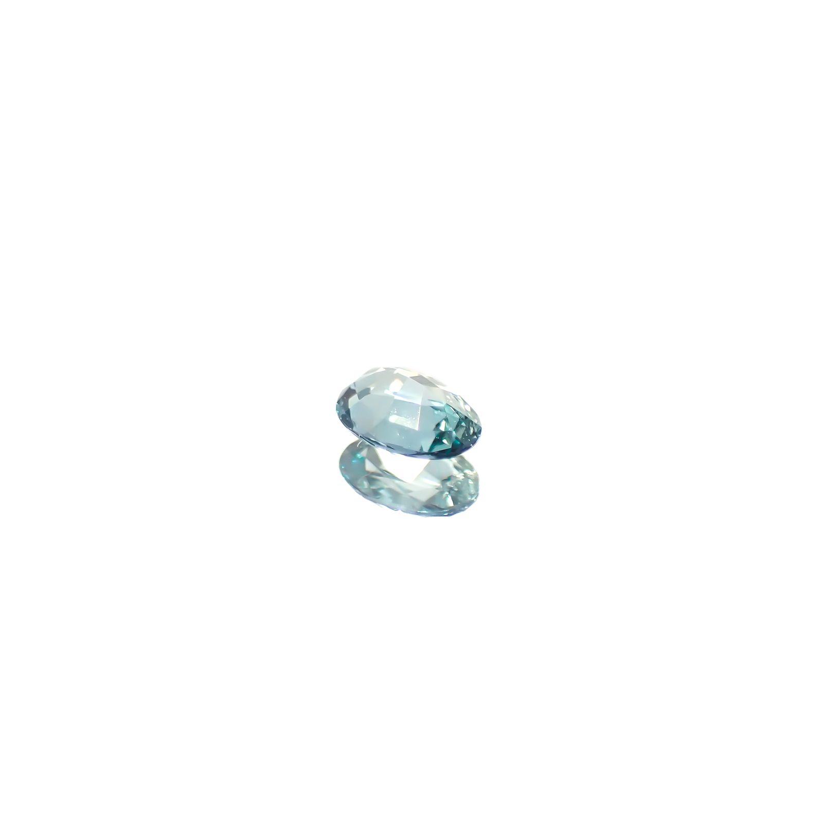 アレキサンドライト ブラジル産/EmeraldMains社製 0.11ct[240527589]3.6x2.6mm前後