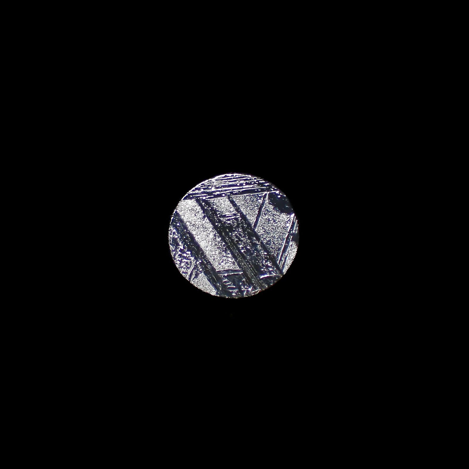アルタイ隕石 発見地:中国 1.76ct[240125578]9.9x9.9mm前後