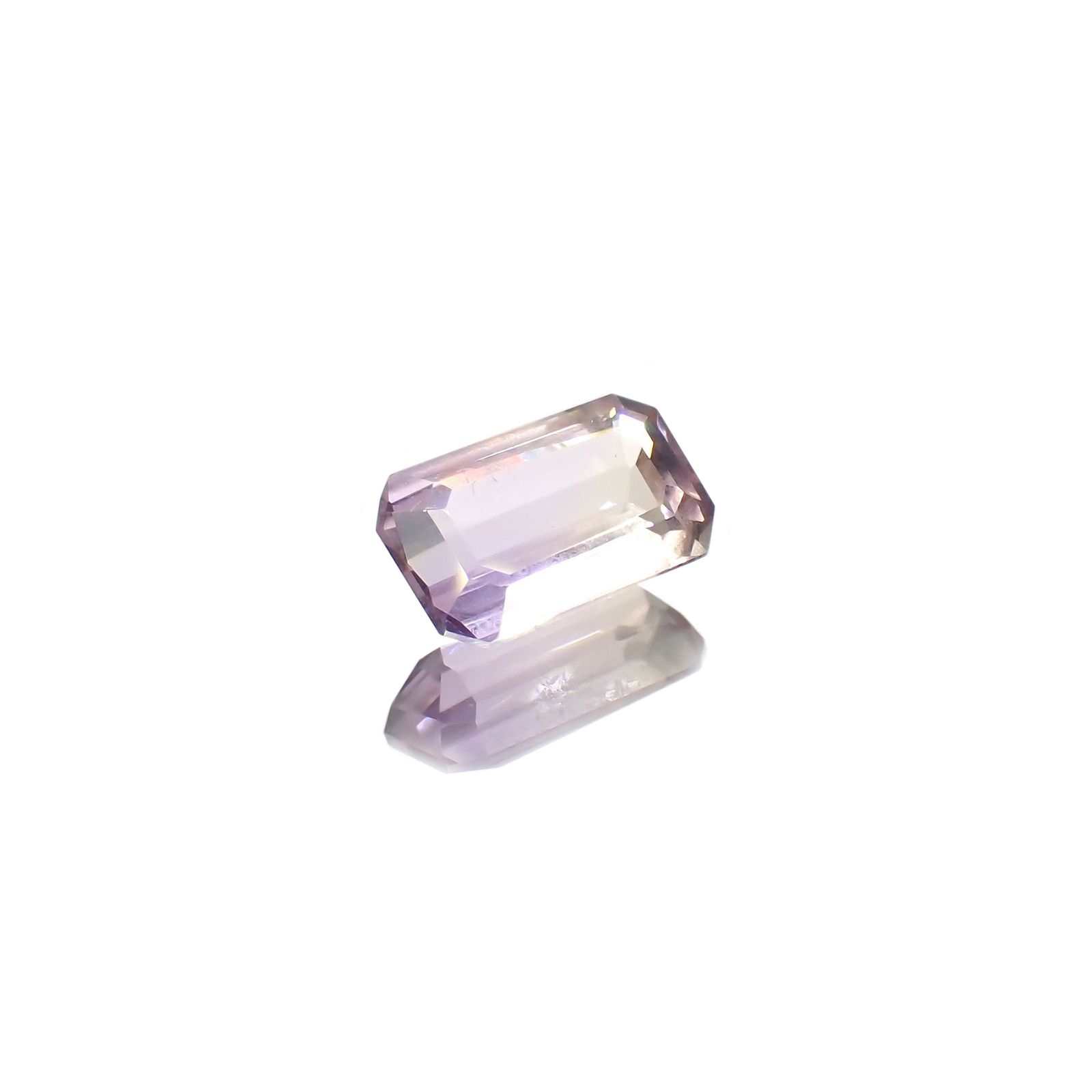 アメトリン ボリビア産 1.12ct [220114625]8.4x5.1mm前後