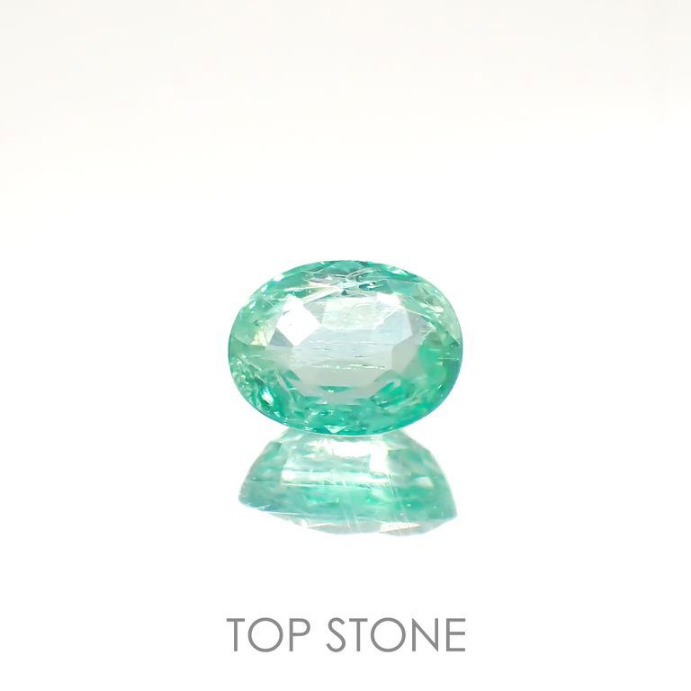 パステルカラーエメラルド コロンビア産 0.33ct[220817228]5x3.8mm前後