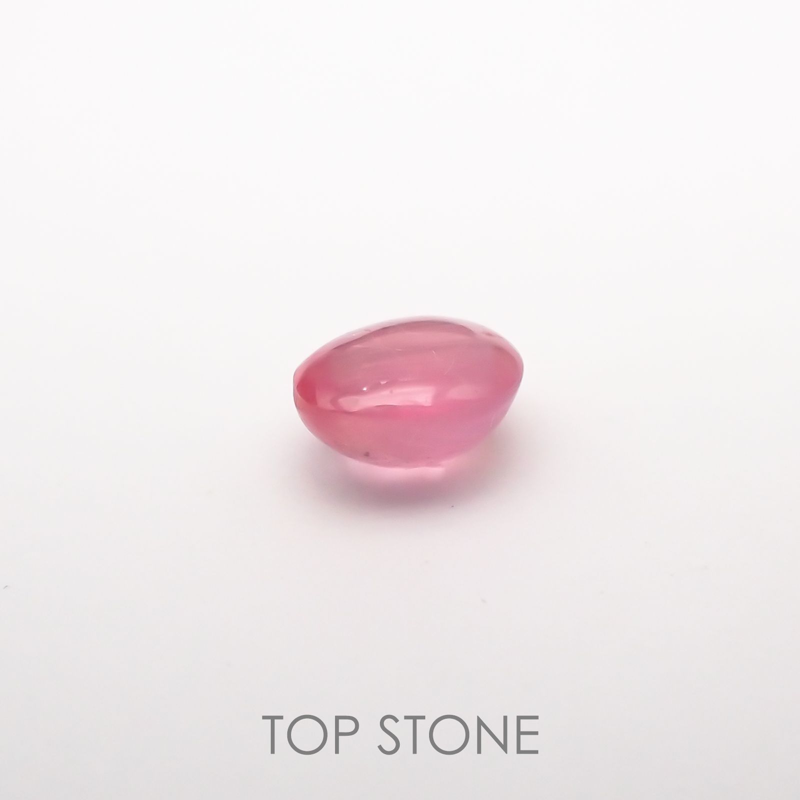 ペツォッタイト(ラズベリル) マダガスカル産 ルース 0.49ct[210410665]5.1×4.1mm前後