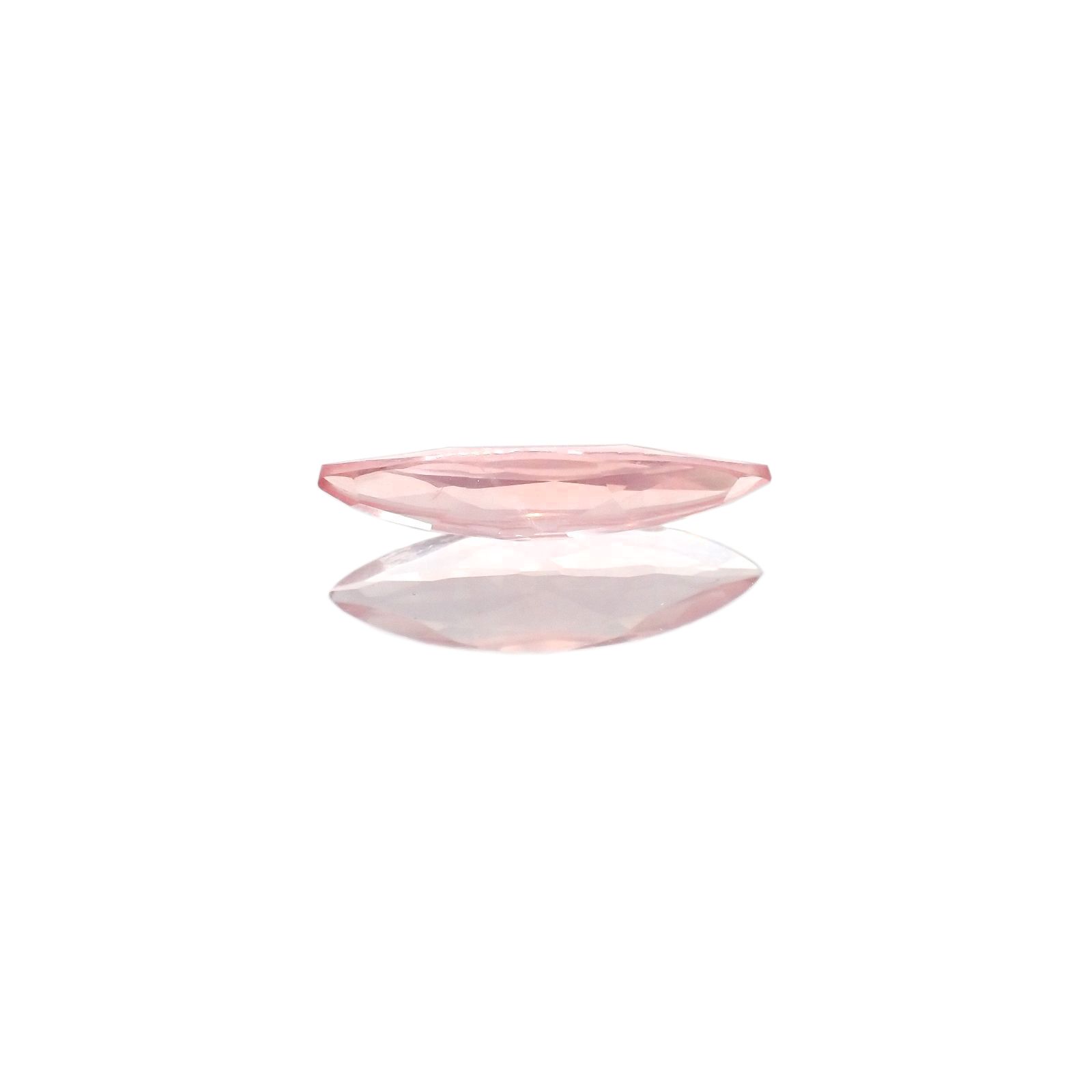 ディープローズクォーツ(宝石名ローズ・クォーツ)モザンビーク産 1.49ct 識別済[230622419]16.8x5.1mm前後
