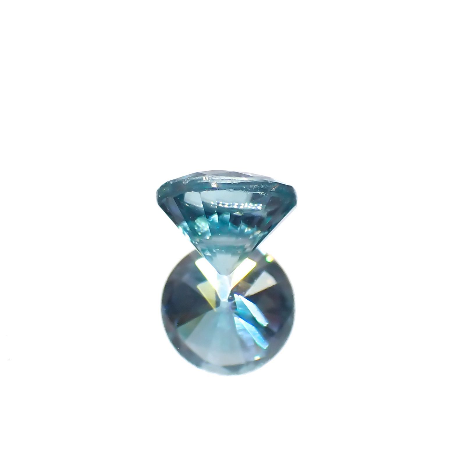 ブルージルコン カンボジア産 0.79ct[230220511]5x5mm前後