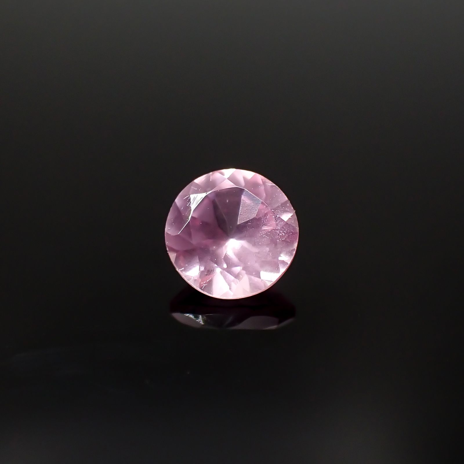 シルキーピンクスピネル タンザニア産 0.53ct[231224954]5x5mm前後