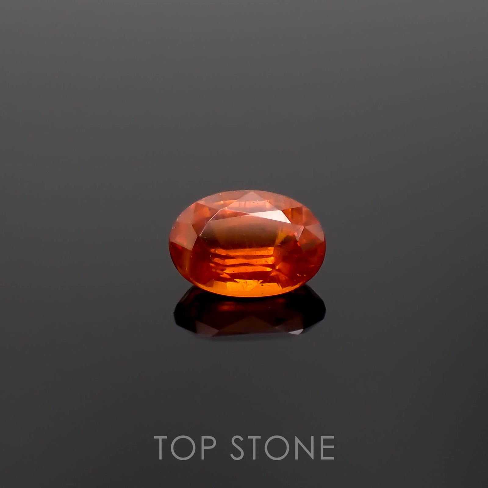 オレンジカイヤナイト ネパール産 1.00ct[230220595]6.8x4.8mm前後