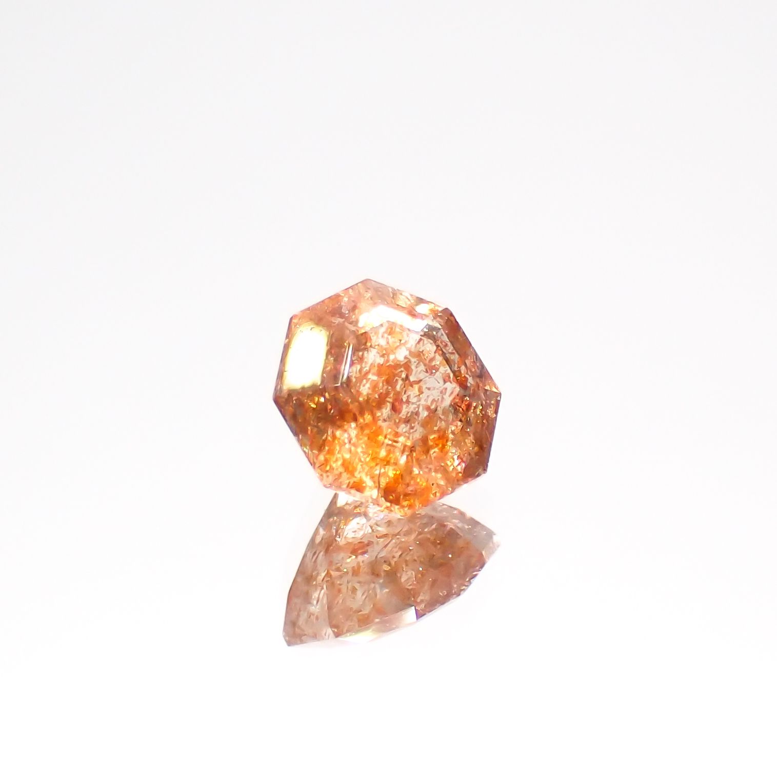 ◇オクタゴンカット◇イリュージョンサンストーン タンザニア産 0.43ct[230320958]4.8x4.6mm前後