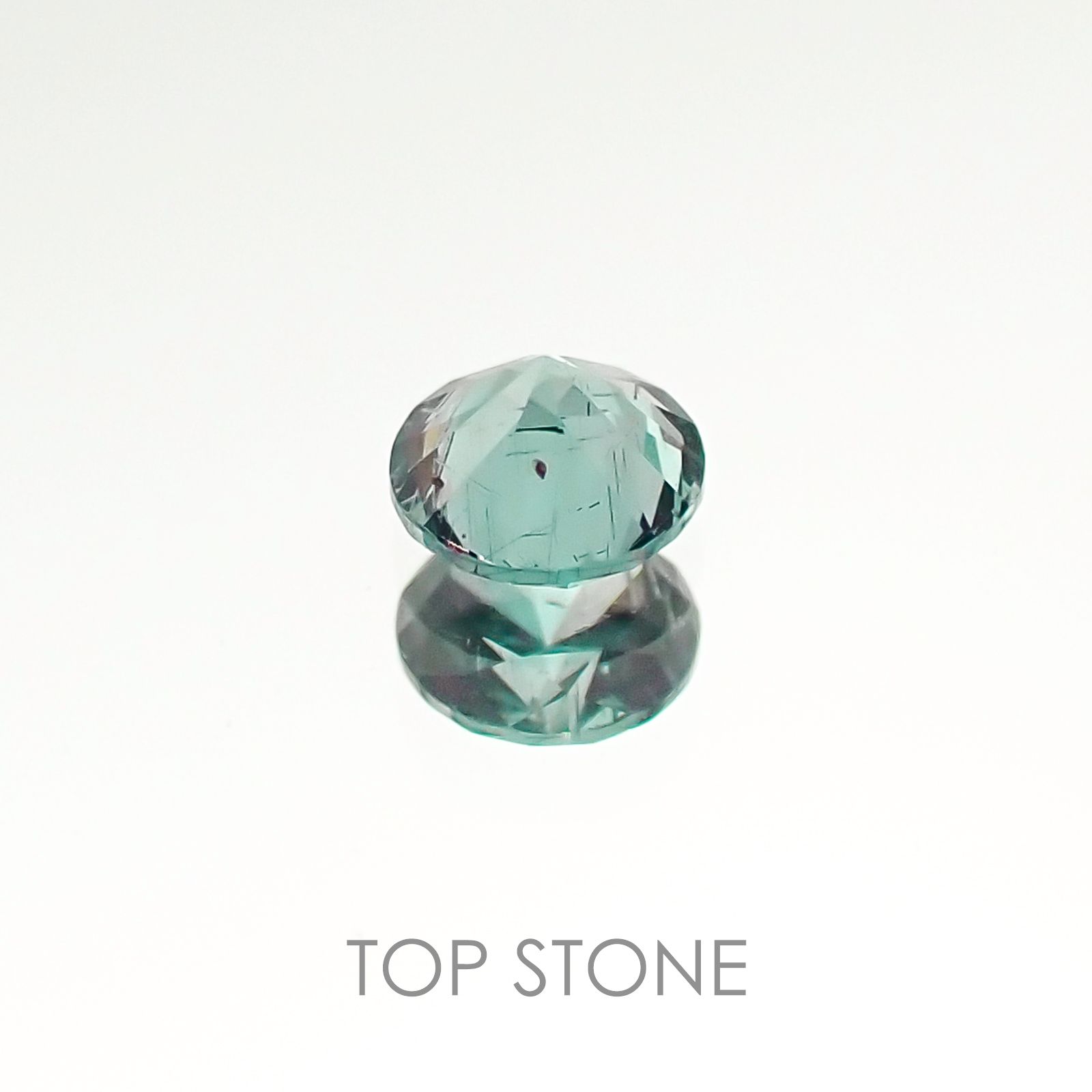 カラーチェンジガーネット(アレキタイプ) マダガスカル・ベキリー産 ルース 0.171ct[20106622]3.2×3.2mm前後