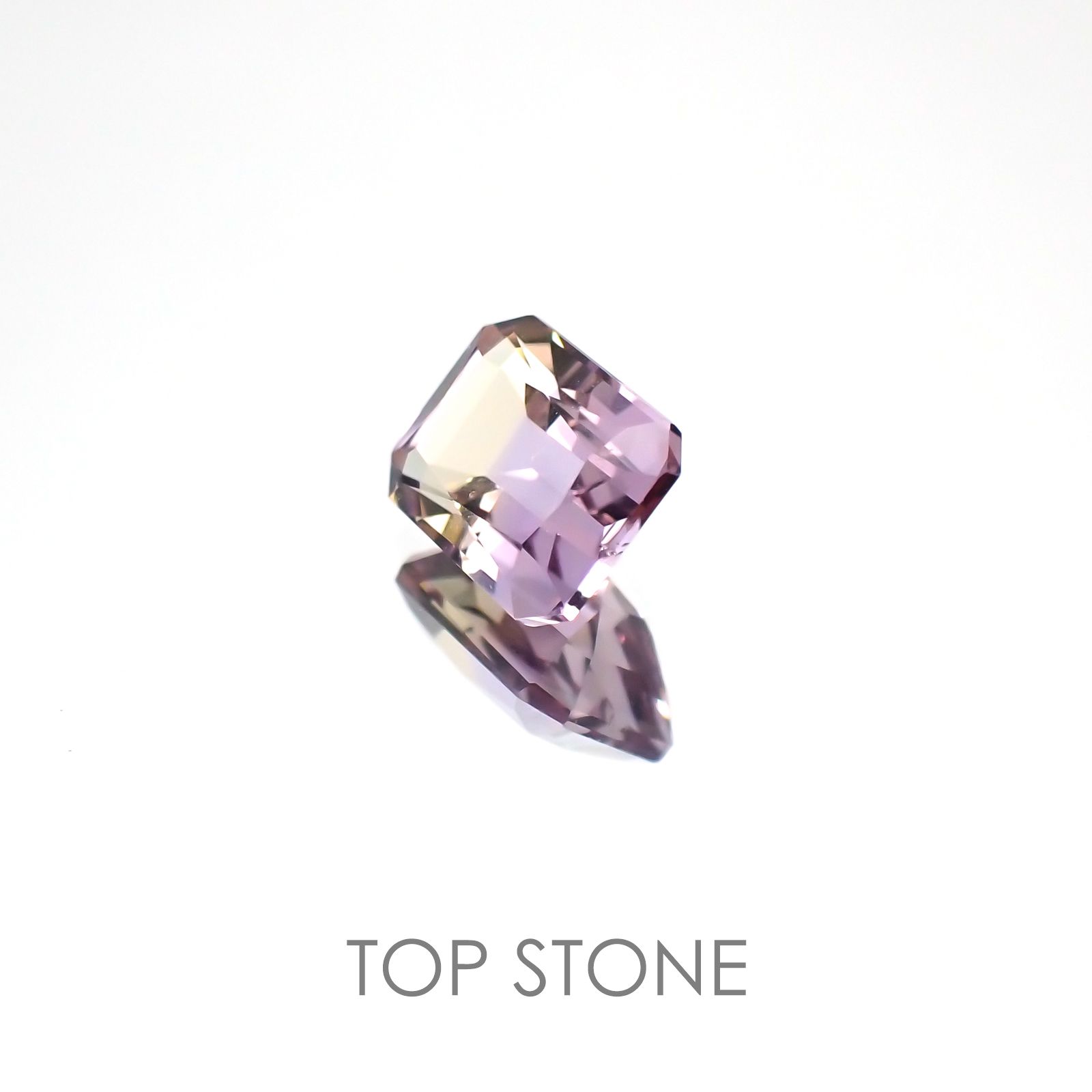 アメトリン ブラジル産 ルース 0.94ct[21038383]6.7×5.3mm前後