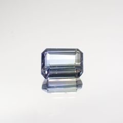 パーティカラータンザナイト(宝石名パーティカラード・ゾイサイト) タンザニア産 0.548ct ソ付(彩珠)[210711842]5.2×3.9mm前後