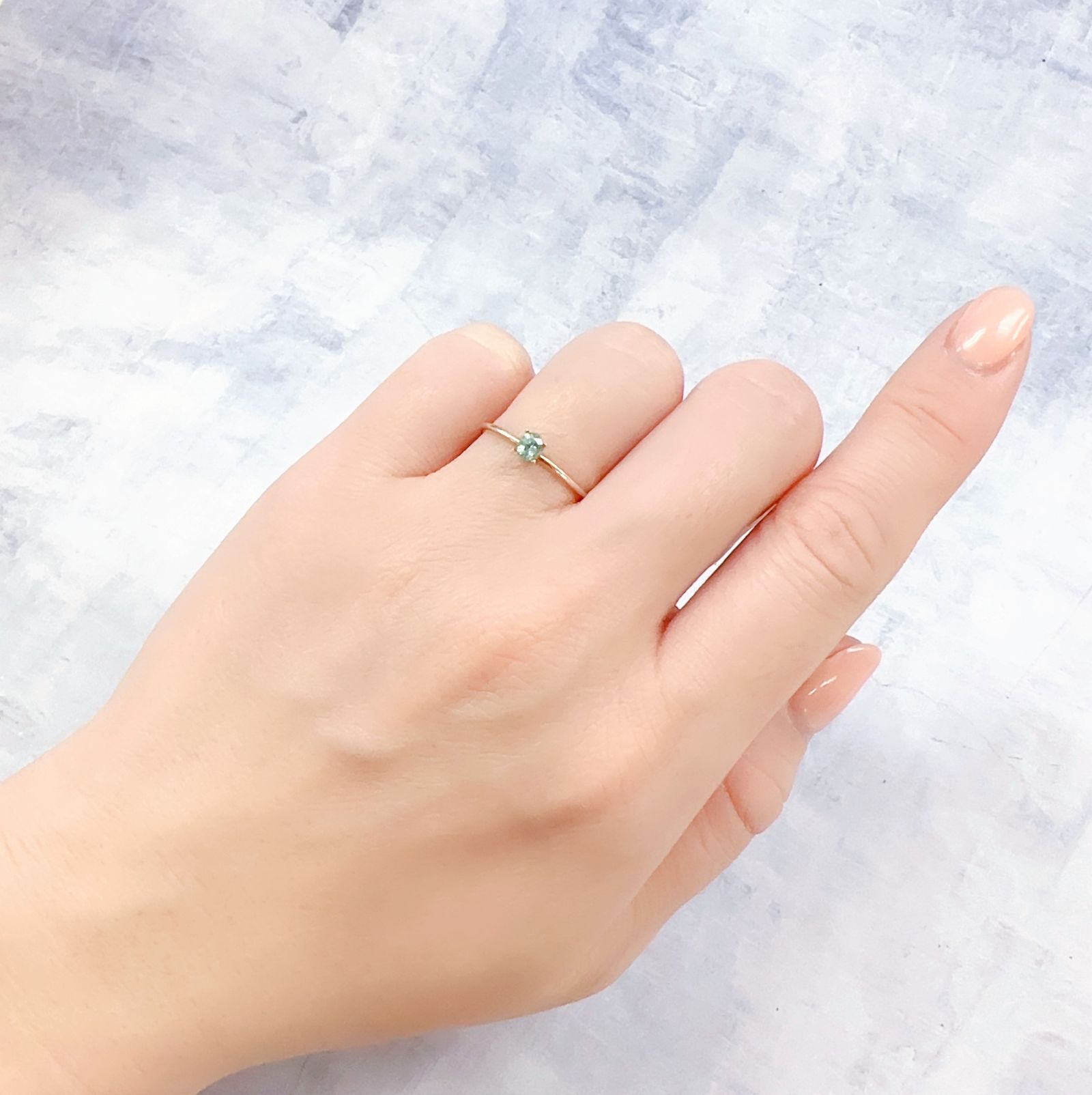 パステルカラーエメラルド ザンビア産 0.15ct[230119962]3.7x3mm前後